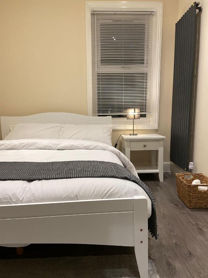 Beautiful Rooms Only Few Steps Away From Bruce Grove Tottenham Stadium 伦敦 外观 照片